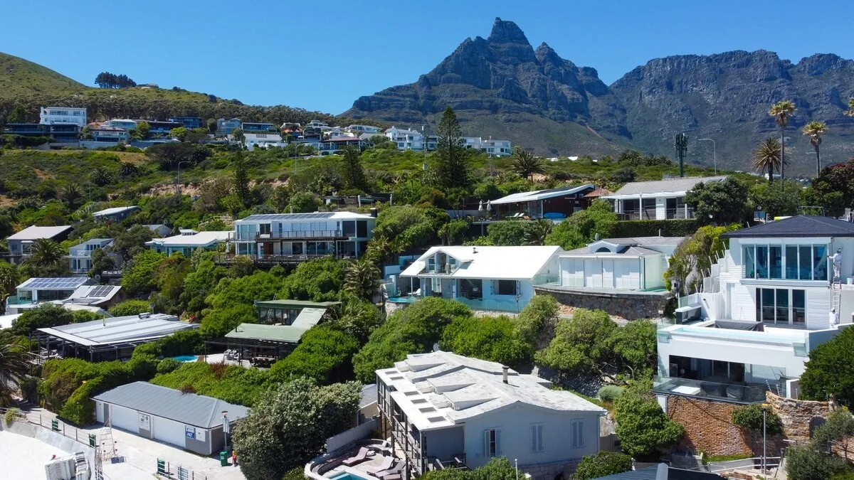 Bungalow 69 among the homes of Clifton